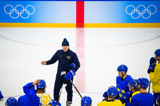 Head coach Johan Garpenlöv of the Swedish men’s national