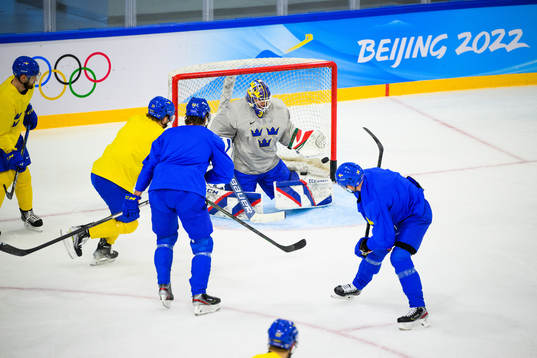 Goaltender Lars Johansson of the Swedish men’s national