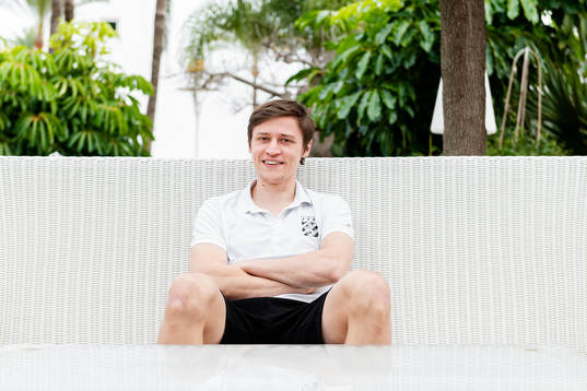 Simon Thern