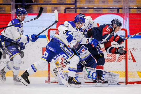 Leksands Mikael Ruohomaaoch Linköpings Markus Ljungh