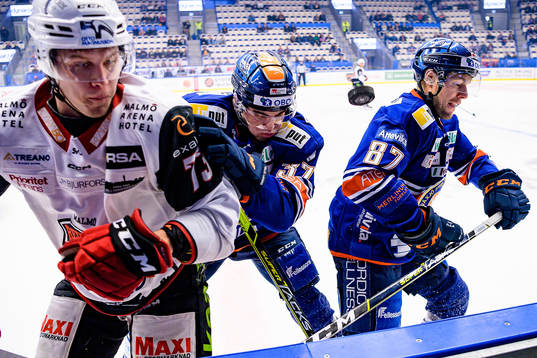Malmö Redhawks Adam Ollas Mattsson, Växjös Glenn