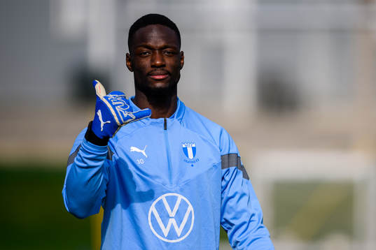Målvakt Ismael Diawara