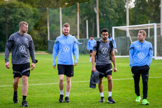 Fysioterapeut Alexander Nilsson, Lasse Nielsen och Oscar