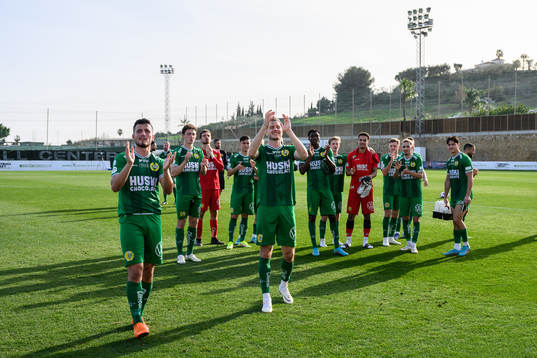 Hammarbys spelare jublar