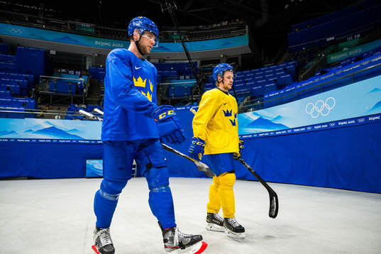 Christian Folin and Jonathan Pudas of the Swedish men’s