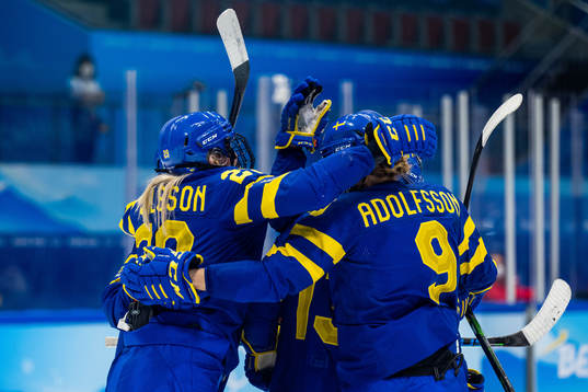 Olivia Carlsson and Jessica Adolfsson of Sweden celebrate