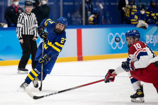 Emma Nordin of Sweden in the women’s ice hockey