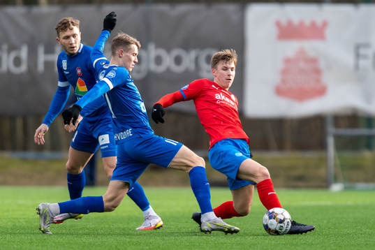 Bläddra bland fler bilder av Fotboll, Träningsmatch, Helsingborg - Hvidovre
