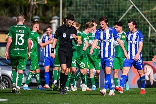 IFK Göteborgs Simon Thern deppar