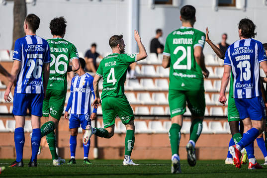Hammarbys Richard Magyar jublar