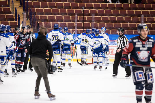 Leksands spelarna jublar