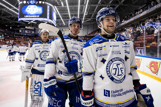 Leksands Ben Thomas och Jesper Kandergård jublar