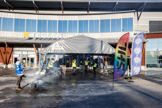 Tegera Arena innan ishockeymatchen i SHL mellan Leksand och