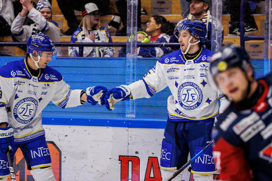 Leksands Max Veronneau jublar