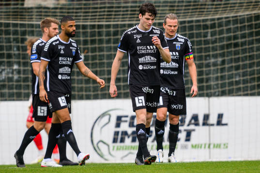 Players of Sirius looks dejected