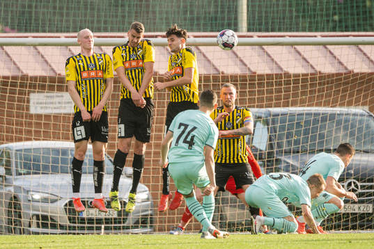 Eduard Spertsyan of Krasnodar scores the 1-1 goal behind