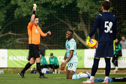 Kaio of Krasnodar receives a yellow card