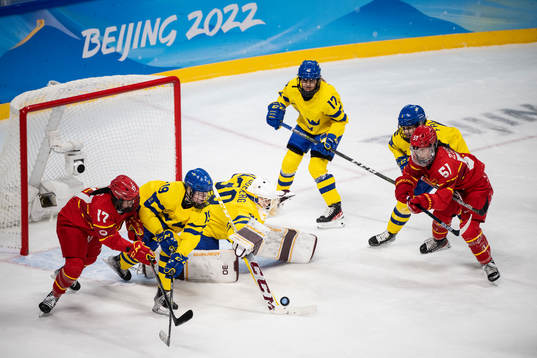 goaltender Emma Söderberg of Sweden with a save in the