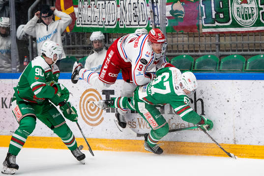 Timrås Didrik Strömberg och Rögles Leon Bristedt