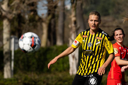 Stine Larsen of Häcken