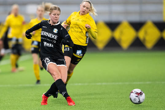 Alingsås Nicole Fallqvist och Elfsborgs Evelina Brink