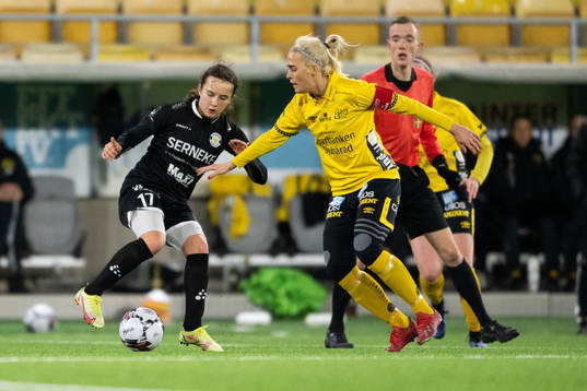 Alingsås Victoria Svanström och Elfsborgs Ellen Larsson