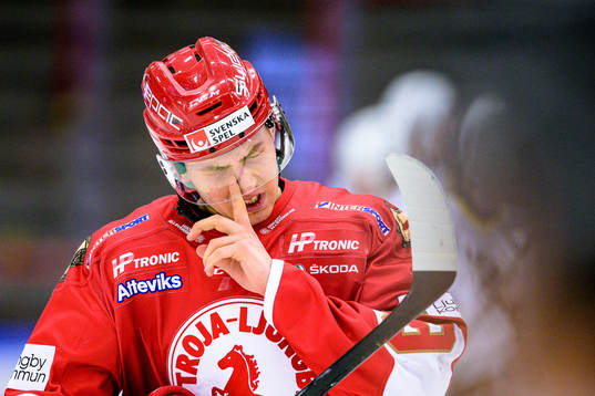 Troja/Ljungbys Oskar Lindgren deppar