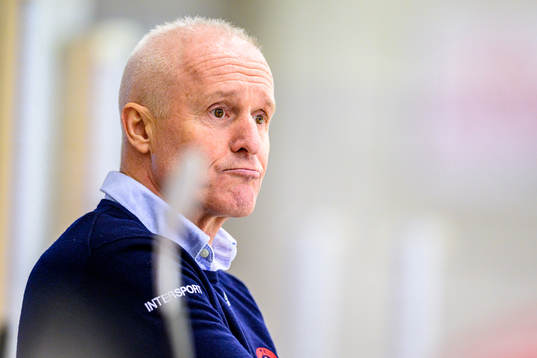 Troja/Ljungbys tränare Roger Forsberg deppar