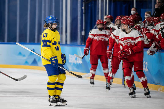 Emma Murén of Sweden looks dejected