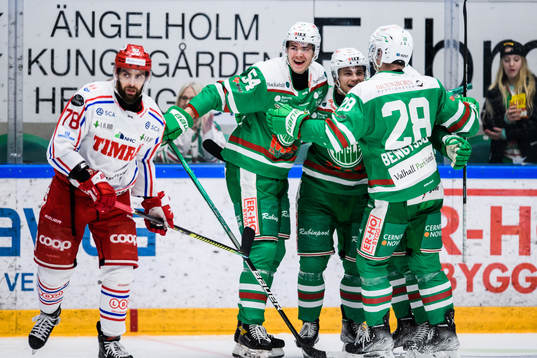 Rögles Leon Bristedt jublar