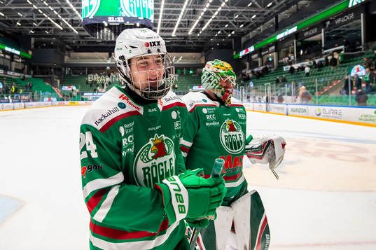 Rögles Marco Kasper jublar