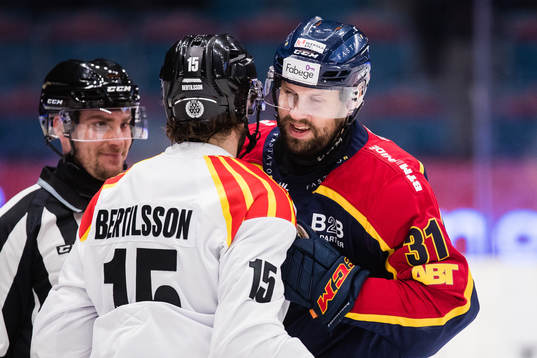 Brynäs Simon Bertilsson och Djurgårdens Dick Axelsson