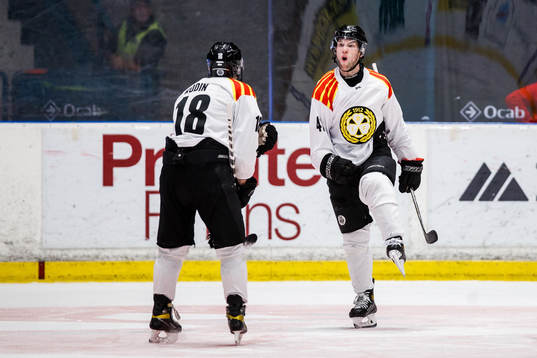 Brynäs Greg Scott jublar