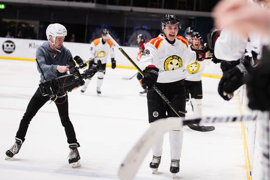 Brynäs Dmytro Timashov jublar