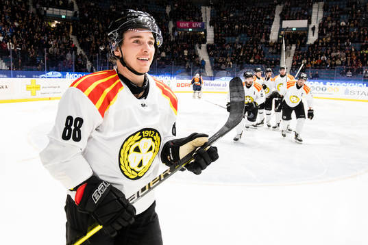 Brynäs Dmytro Timashov jublar