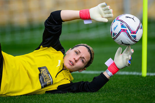 Målvakt Jennifer Falk