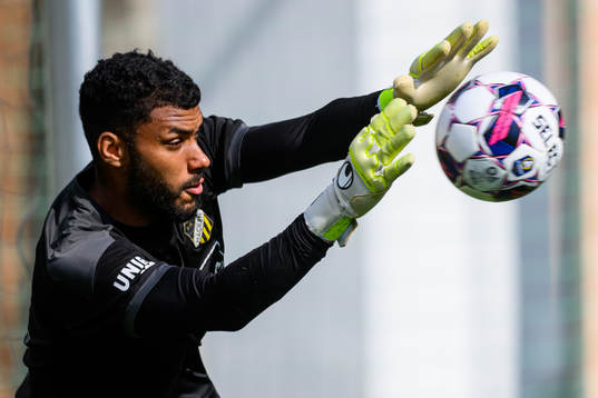 Målvakt Jonathan Ursin Rasheed