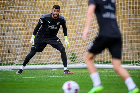 Målvakt Jonathan Ursin Rasheed