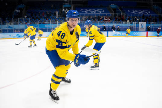 Carl Klingberg of Sweden at warm up