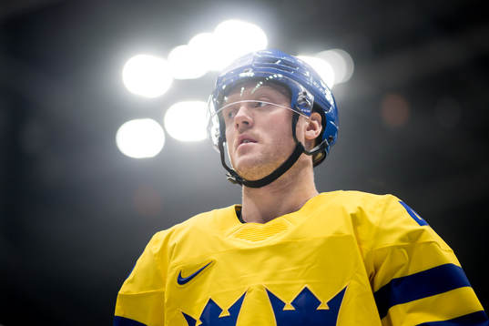 Carl Klingberg of Sweden