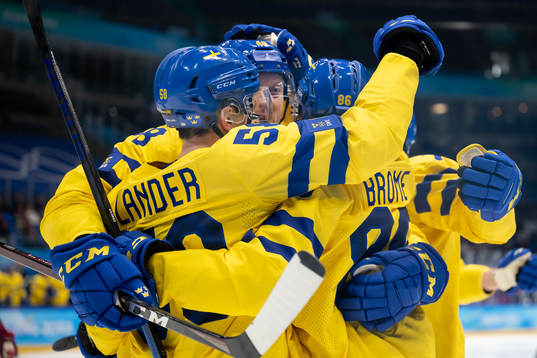 Anton Lander and Carl Klingberg and Mathias Bromé of