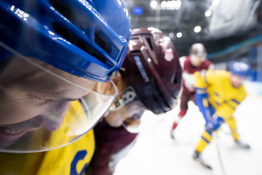 Marcus Krüger of Sweden in an ice hockey preliminary round