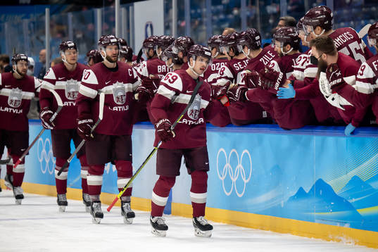 Nikolajs Jelisejevs of Latvia celebrates