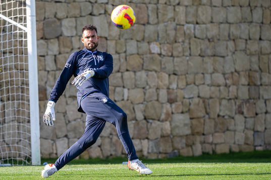 Goalkeeper Warner Hahn of IFK Göteborg