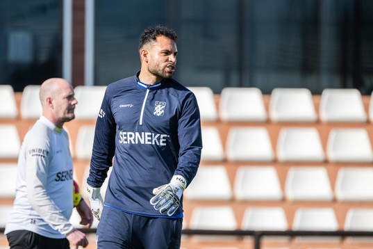 Goalkeeper Warner Hahn of IFK Göteborg