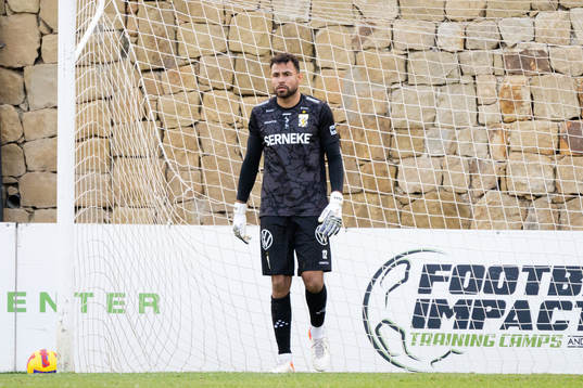 Goalkeeper Warner Hahn of IFK Göteborg