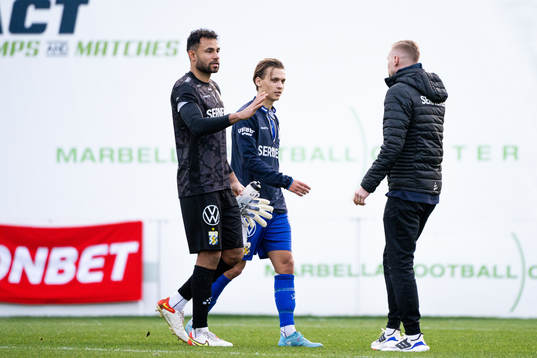 Goalkeeper Warner Hahn, Noah Alexandersson and Sebastian