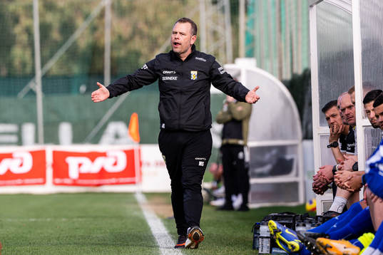 Head coach Mikael Stahre of IFK Göteborg