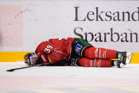 Örebros Joel Mustonen har ont