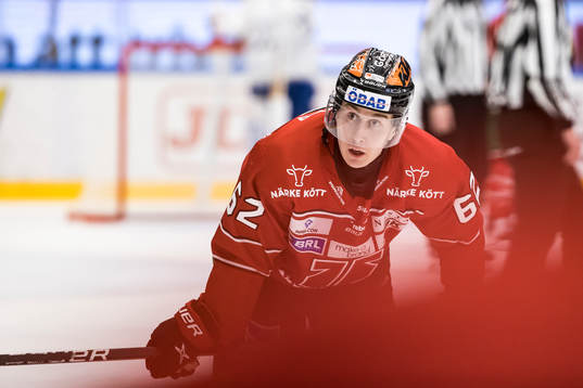 Örebros Robert Leino deppar